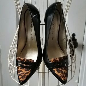 Anne Klein Shoes  8.5 M